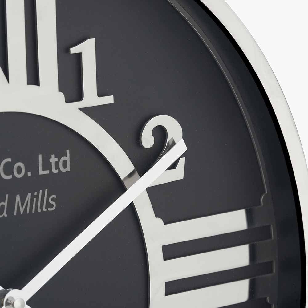 Silver Metal and Black Face Round Wall Clock.