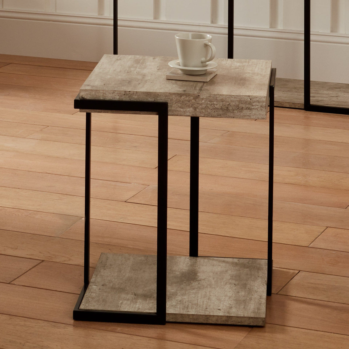 Jersey Concrete Effect MDF & Black Iron Side Table K/D.