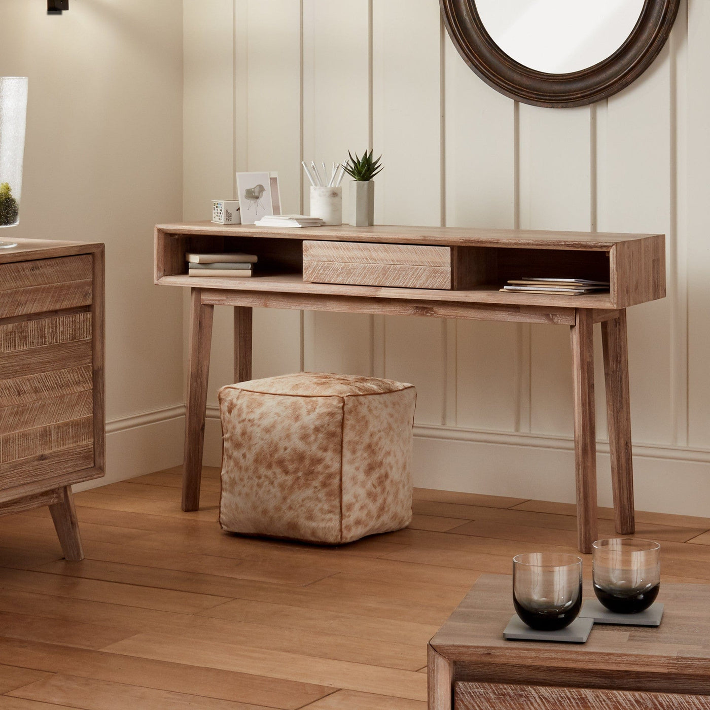 Pacific Lifestyle Living Kalmar Sand Wash Acacia Wood 1 Drawer Console K/D House of Isabella UK