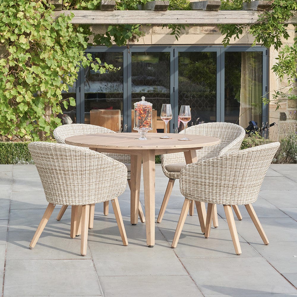 Cabon Outdoor 4 Seater Dining Set.