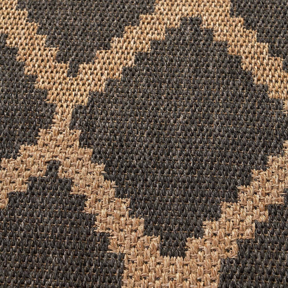 Indoor Outdoor Natural and Slate Grey Diamond Design Rug.