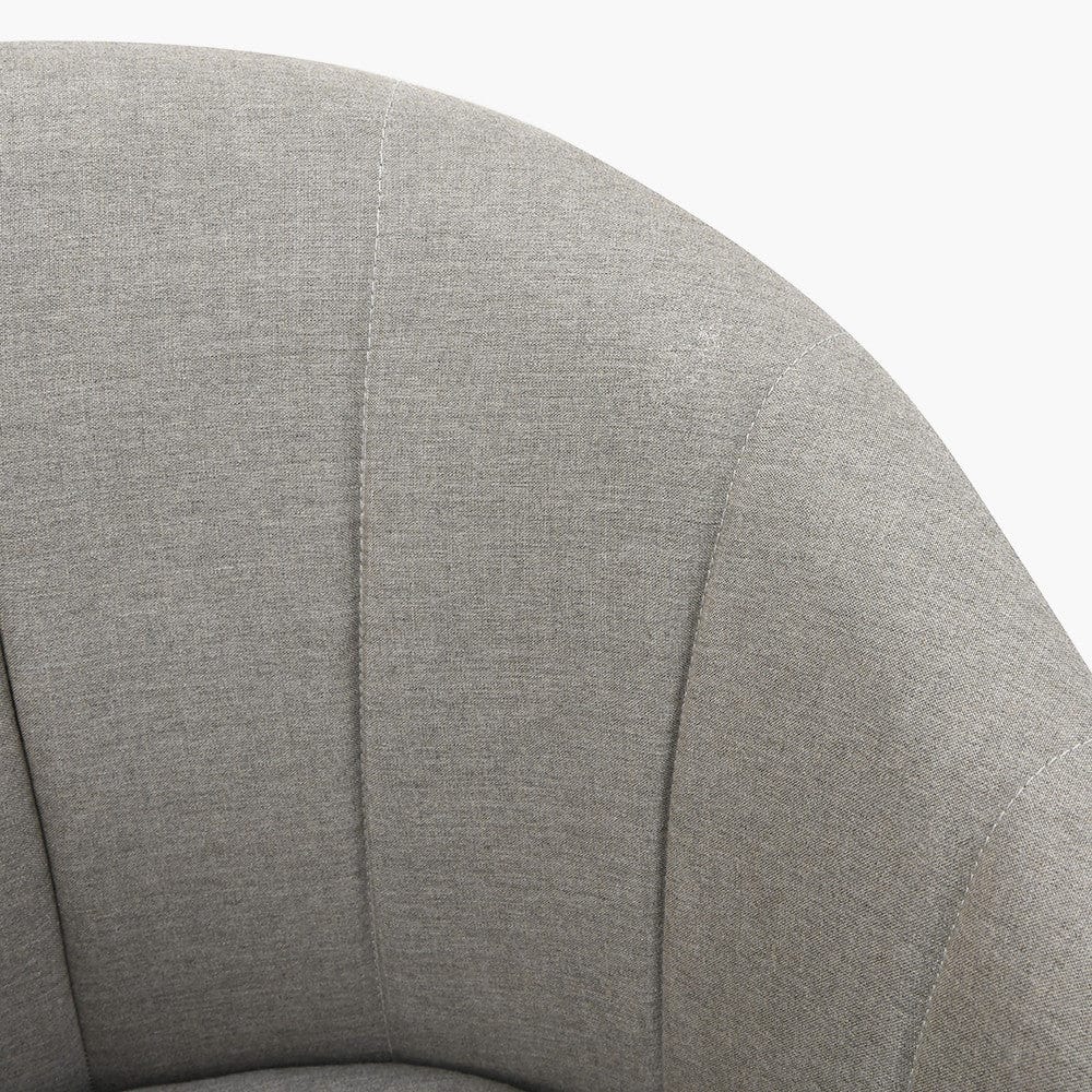 Nevada Putty Outdoor 4 Seater Round Dining Set.