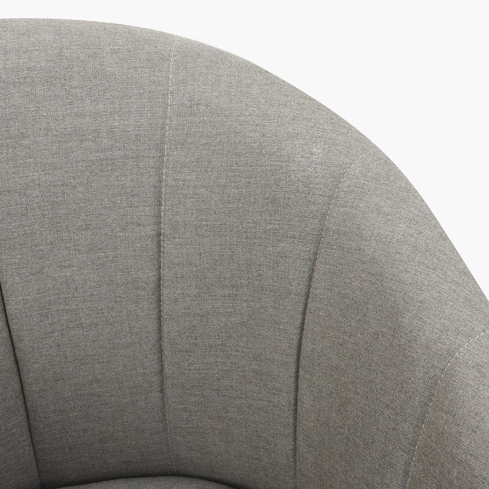 Nevada Putty Outdoor 6 Seater Dining Set.