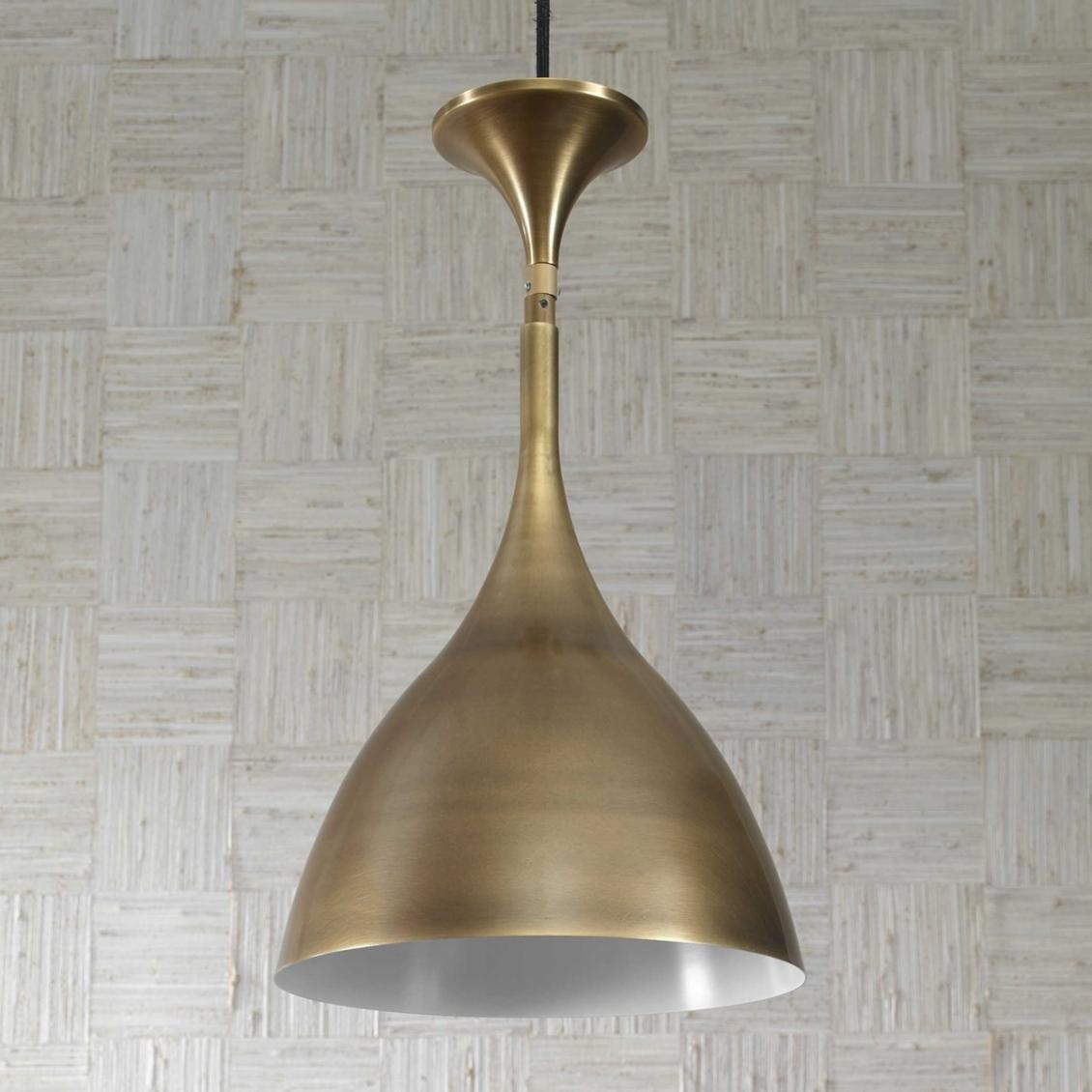 Kiss Pendant Light