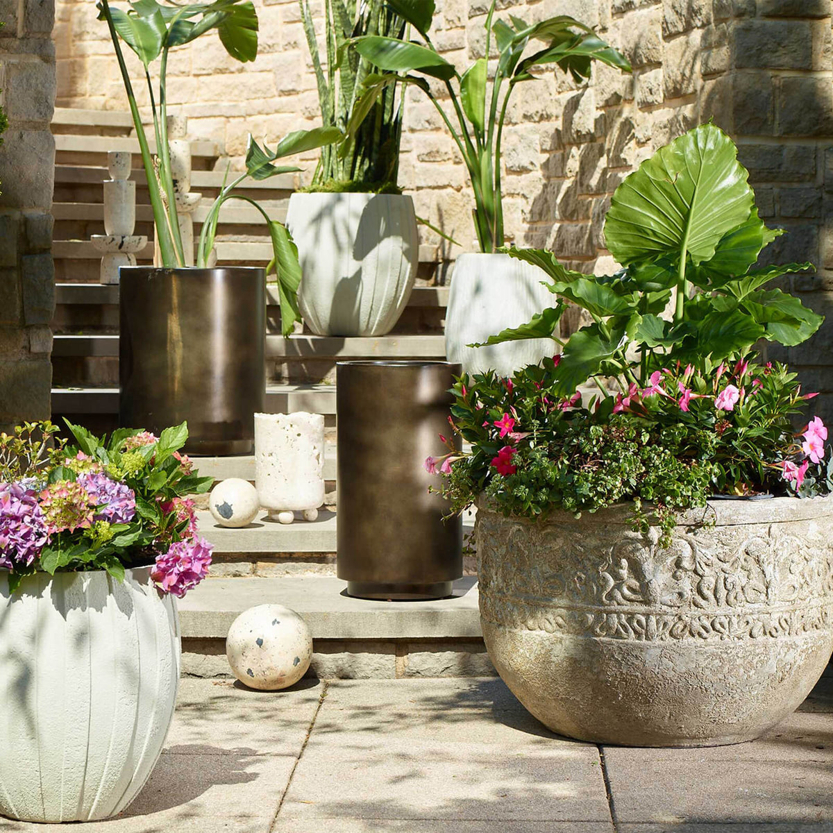 Regalia Indoor-Outdoor Stone Planter