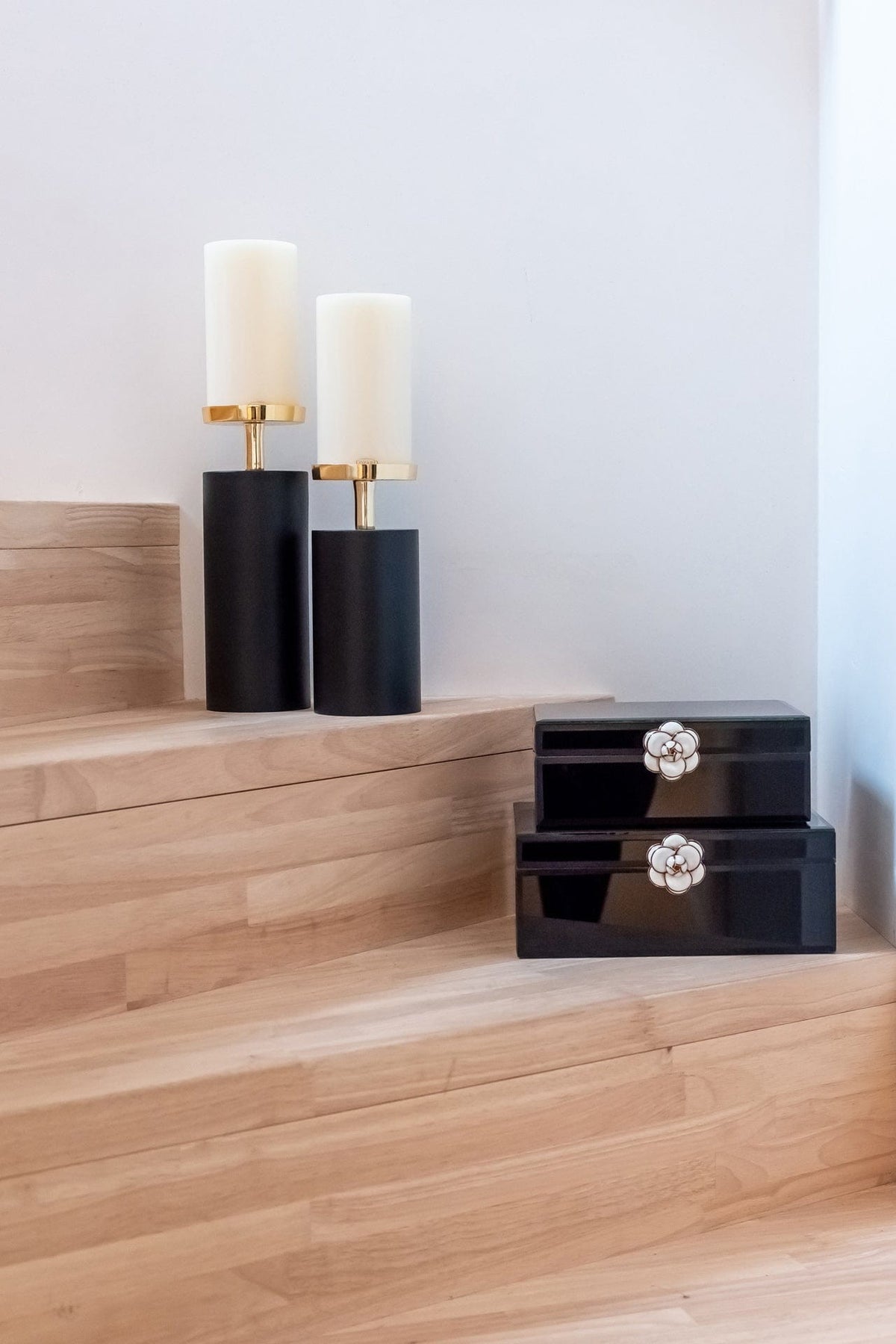 Richmond Interiors Accessories Candle holder Caya large (Black/gold) | OUTLET House of Isabella UK