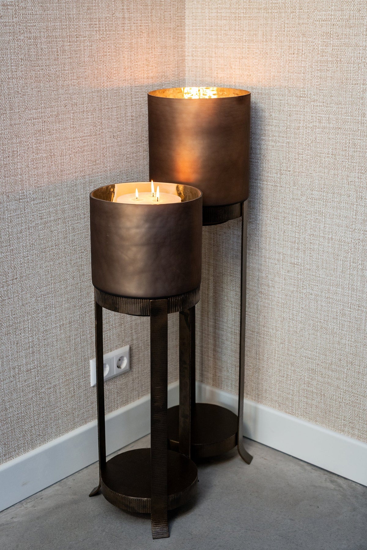 Richmond Interiors Accessories Hurricane Mione big (Bronze) House of Isabella UK