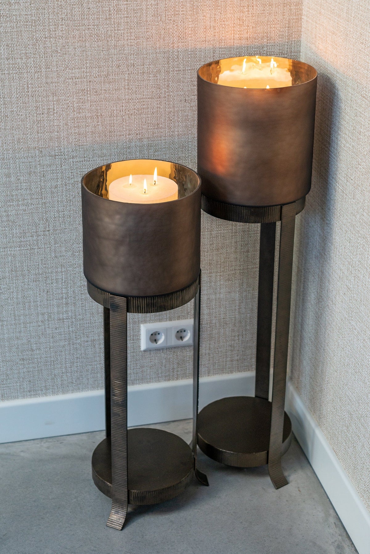 Richmond Interiors Accessories Hurricane Mione big (Bronze) House of Isabella UK