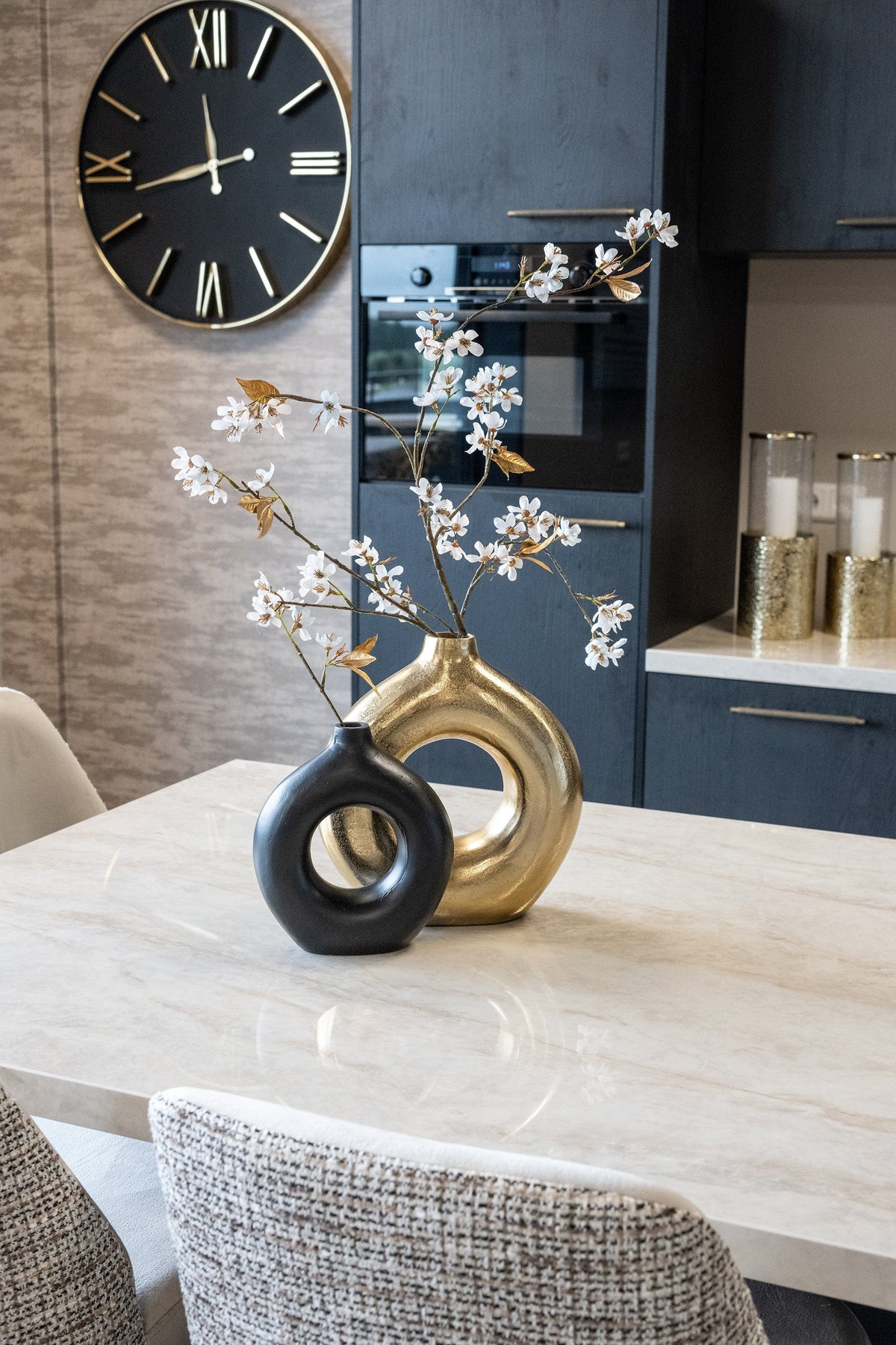 Richmond Interiors Accessories Vase Felicia gold (Gold) House of Isabella UK