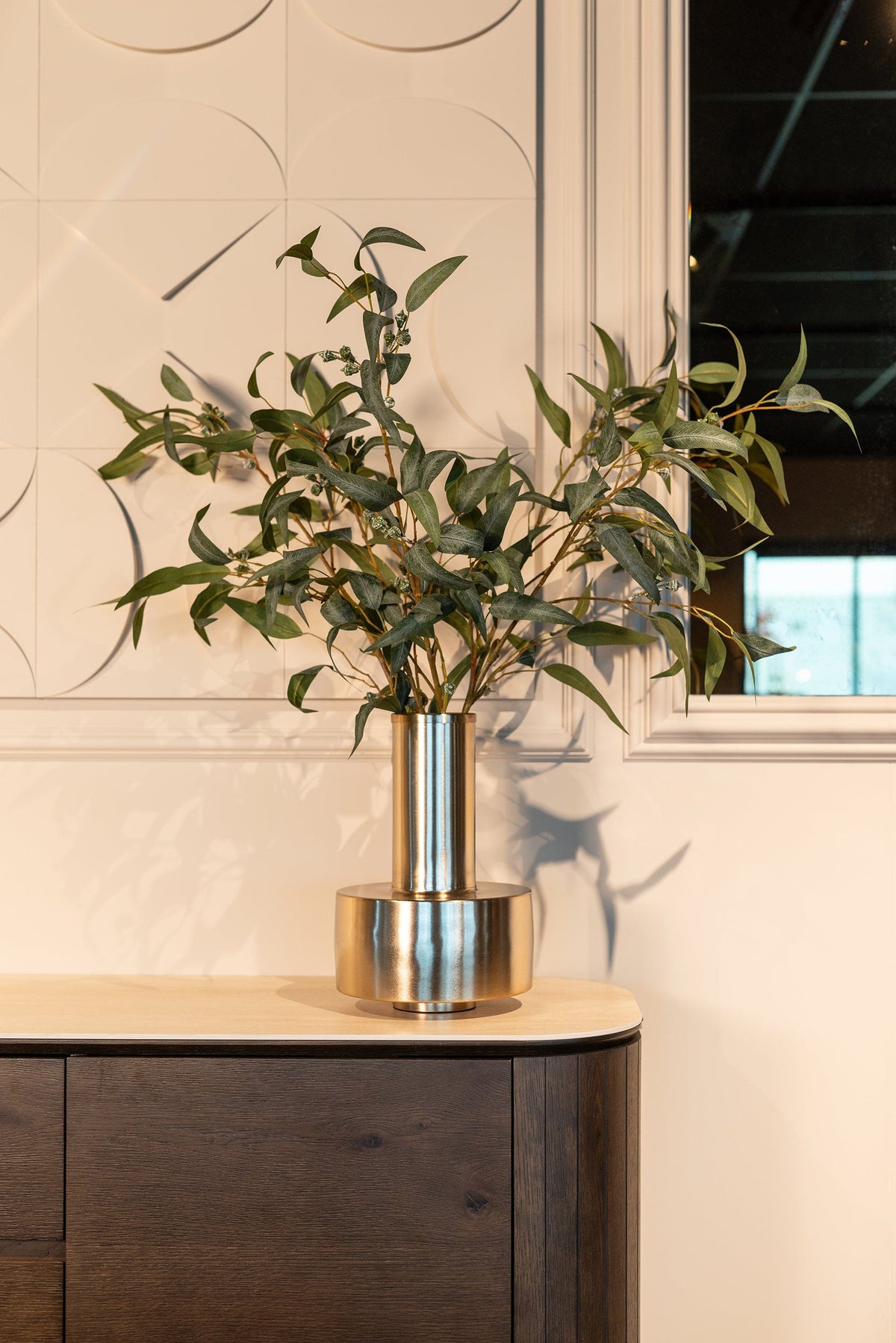 Richmond Interiors Accessories Vase Lio (Gold) House of Isabella UK