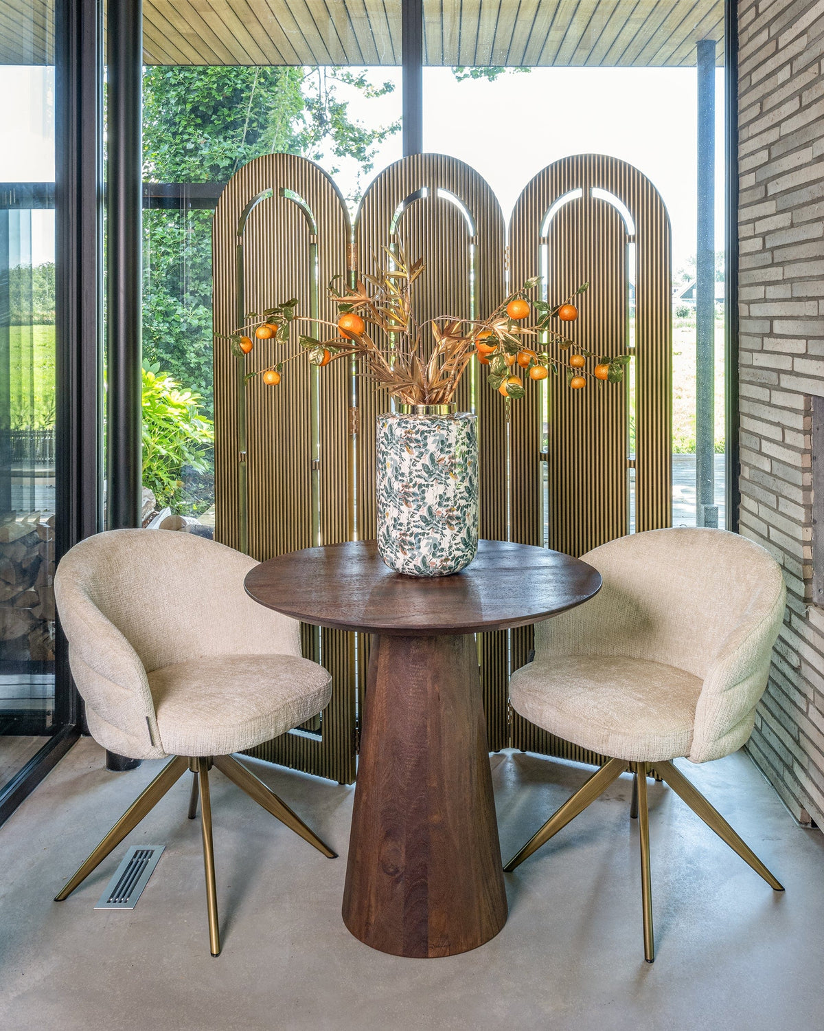 Richmond Interiors Accessories Vase Omono House of Isabella UK