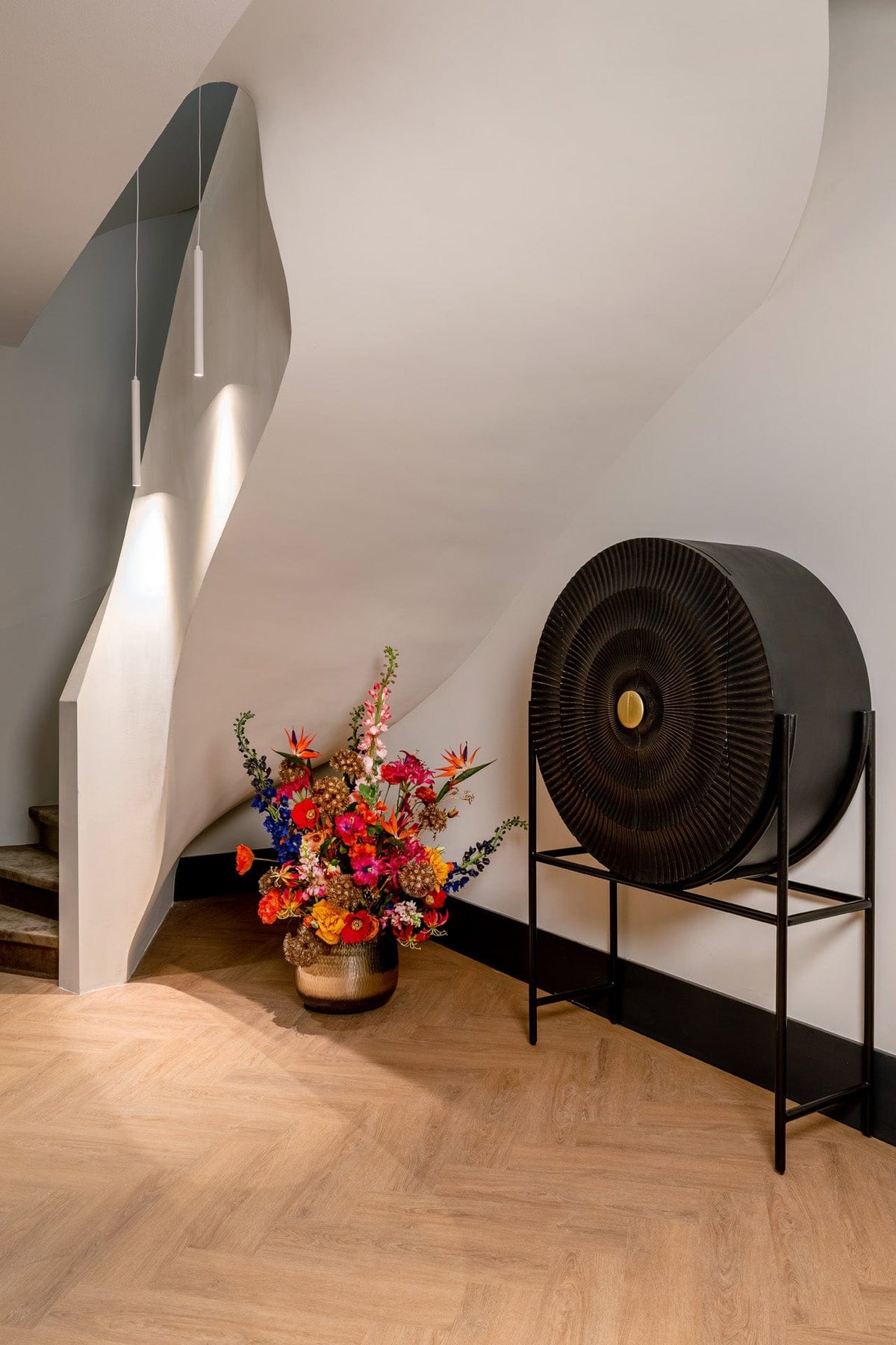 Richmond Interiors Dining Bar cabinet Feda House of Isabella UK