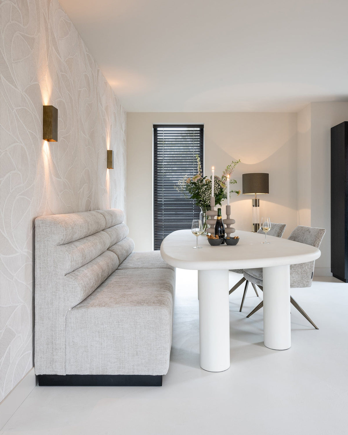 Richmond Interiors Dining Dining table Bloomstone House of Isabella UK