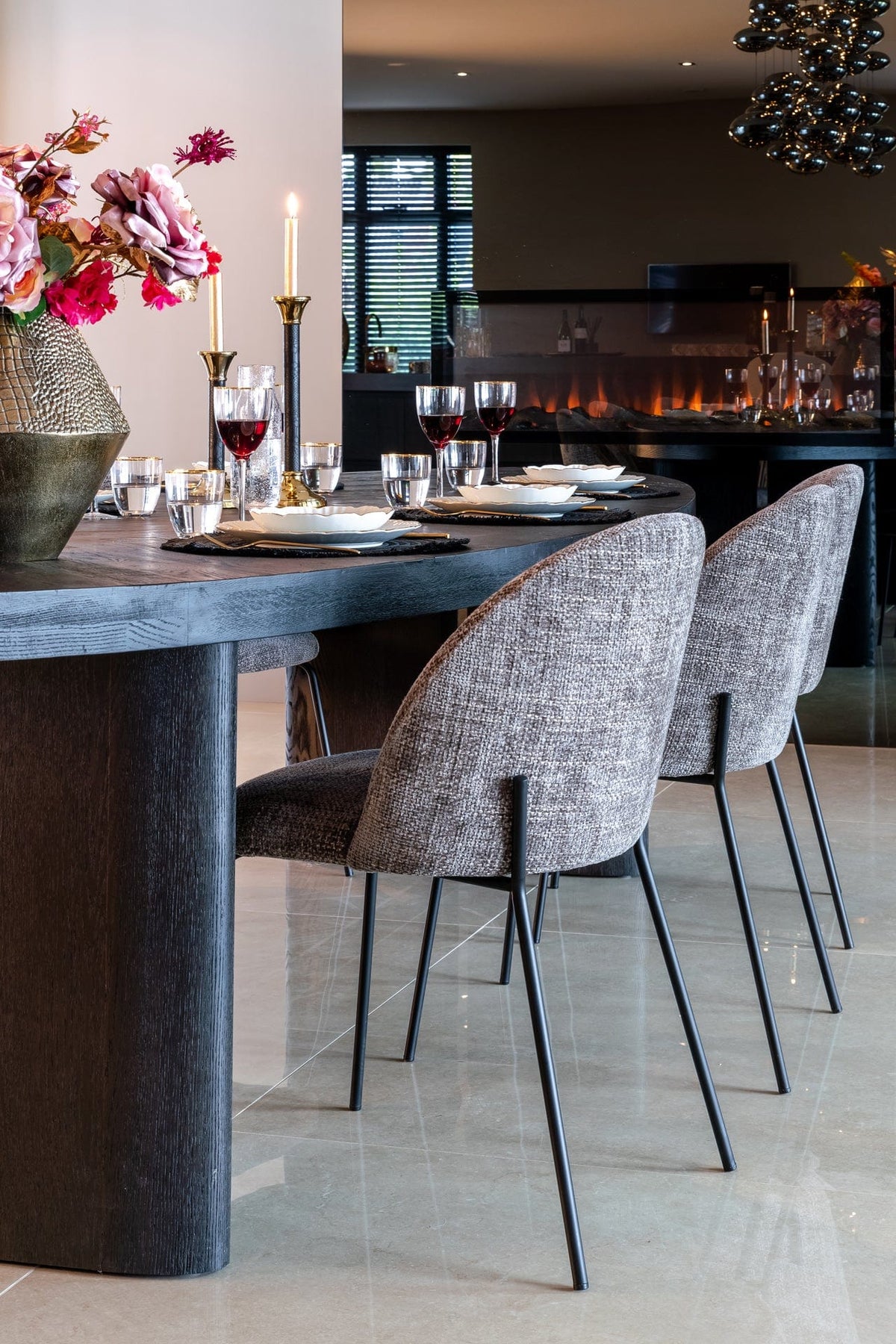 Richmond Interiors Dining Dining table Lilly 330 House of Isabella UK