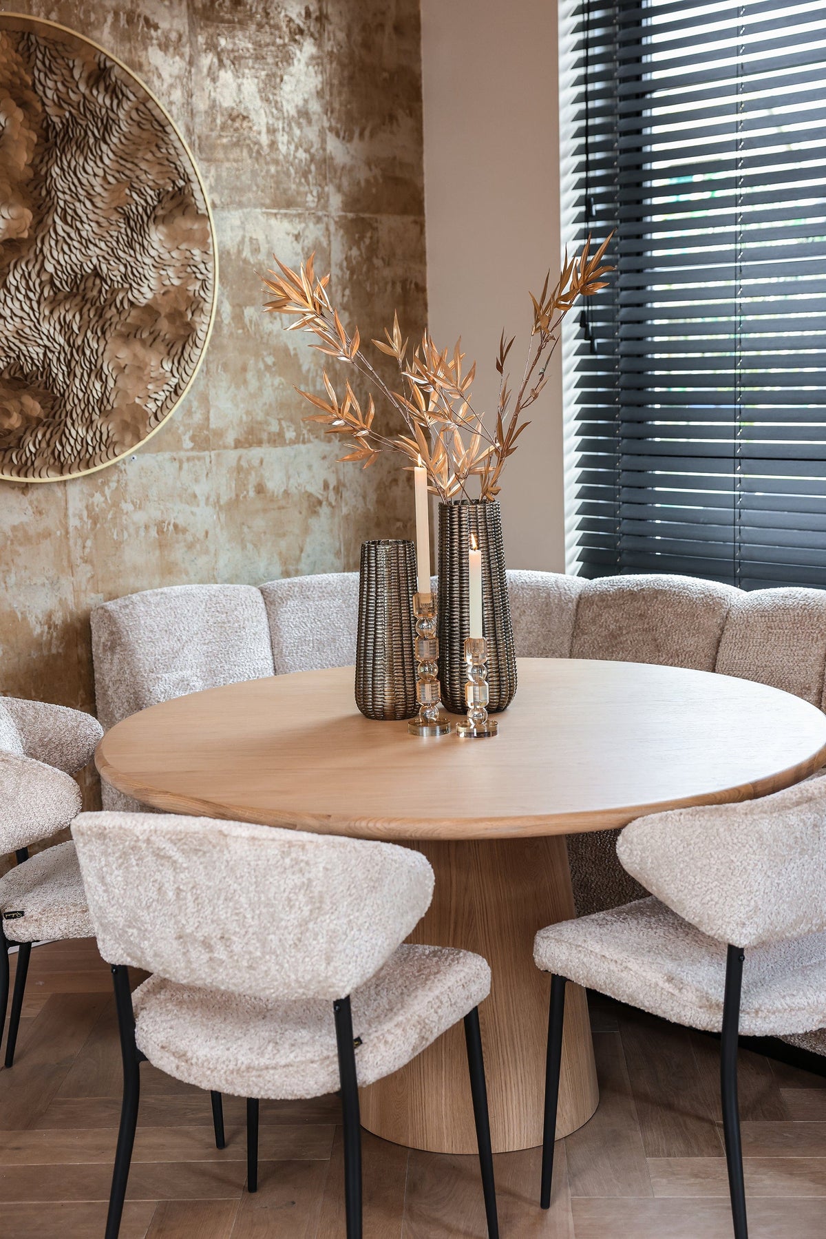 Richmond Interiors Dining Dining table Oakley 140Ø (Natural oak) House of Isabella UK