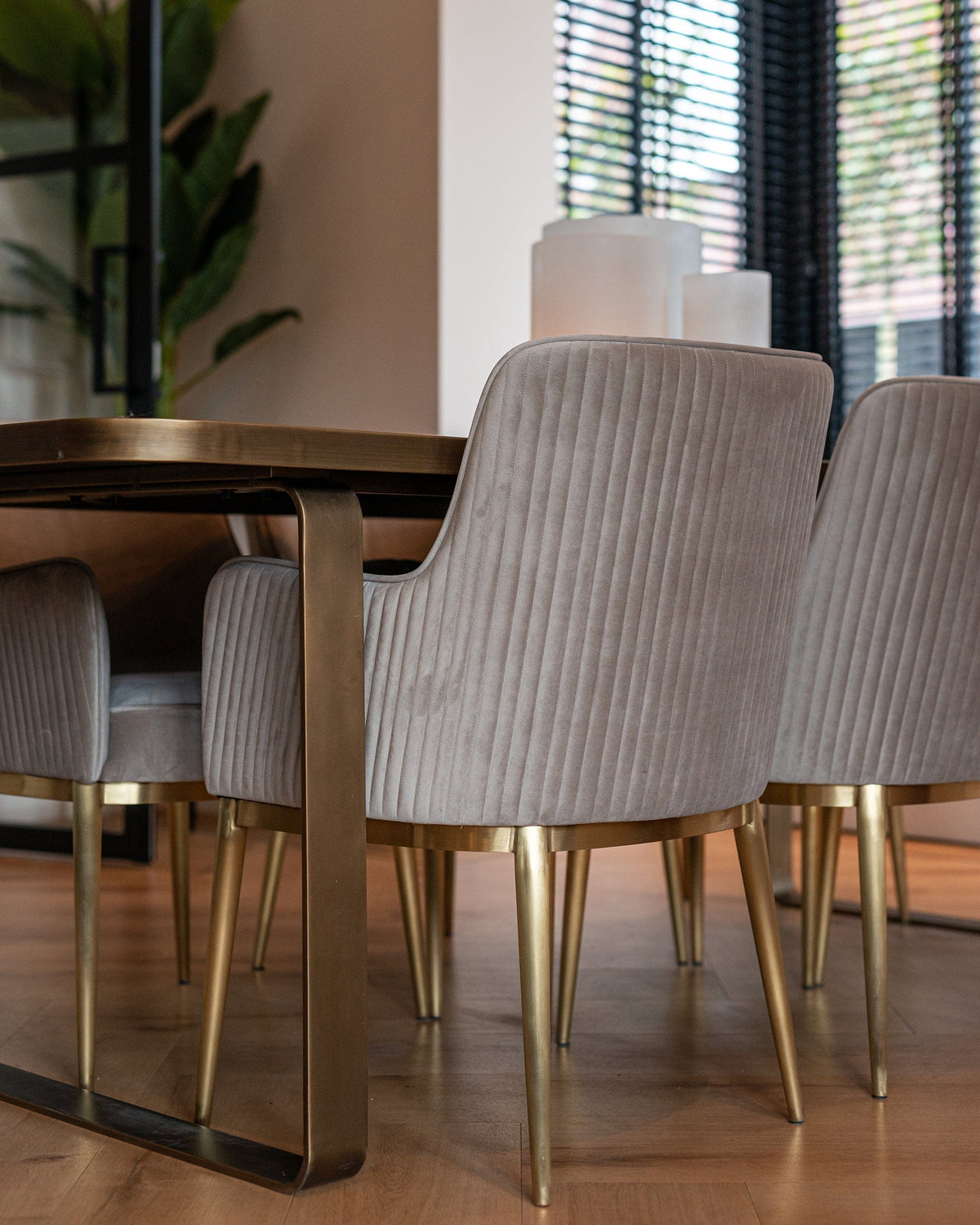 Richmond Interiors Living Chair Breeze Khaki Velvet / Brushed gold fire retardant House of Isabella UK