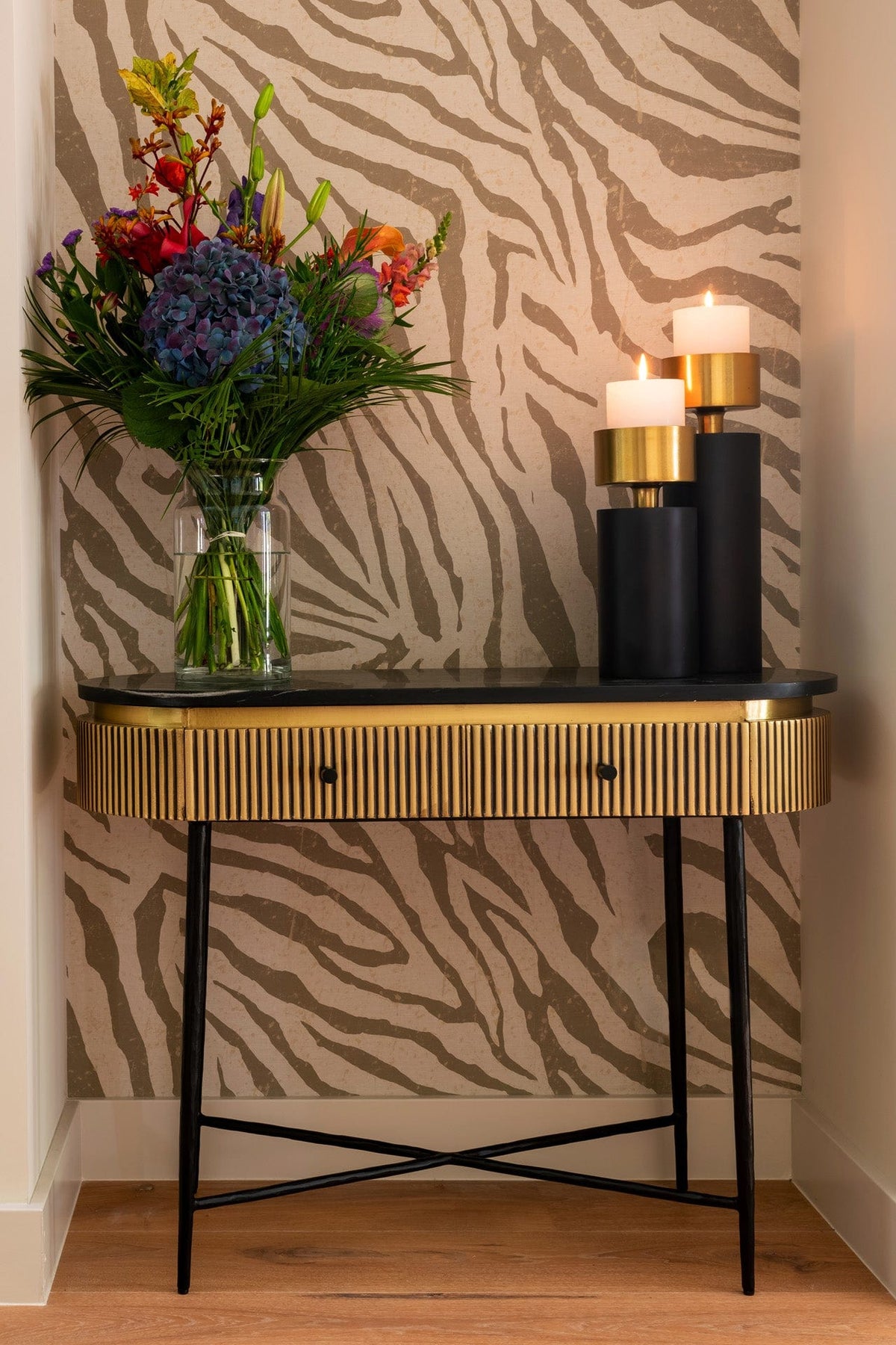 Richmond Interiors Living Console Ironville 2-drawers (Gold) House of Isabella UK