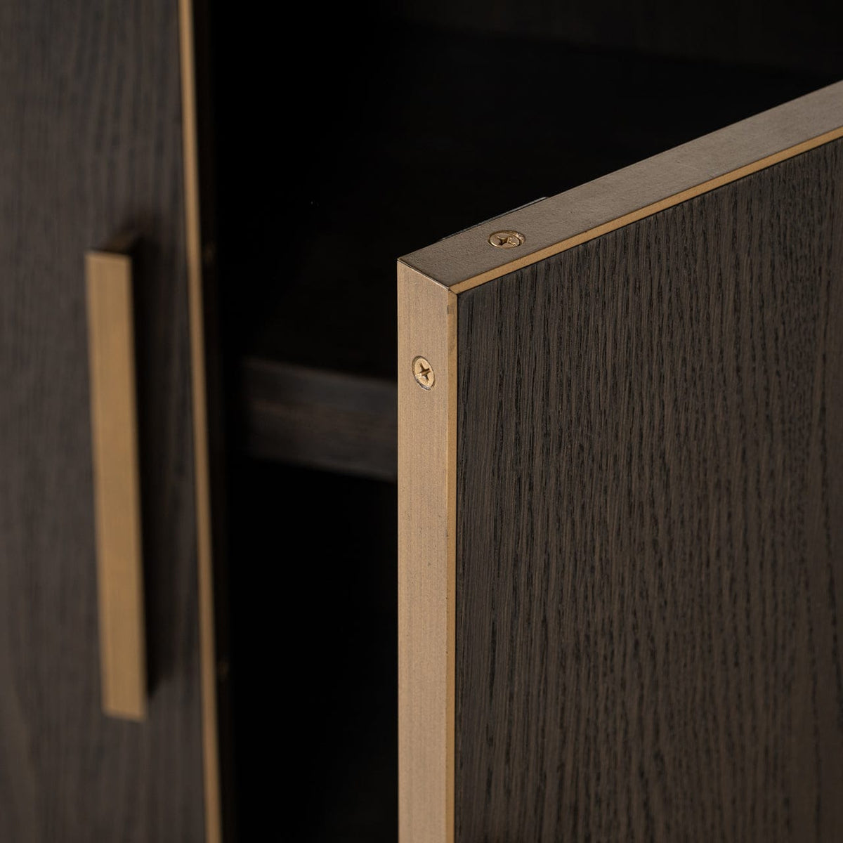 Richmond Interiors Living Display cabinet Carter brown large 4-doors House of Isabella UK