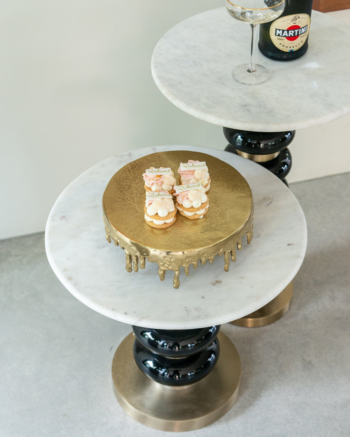 Richmond Interiors Living End table Barbara black (Black) House of Isabella UK