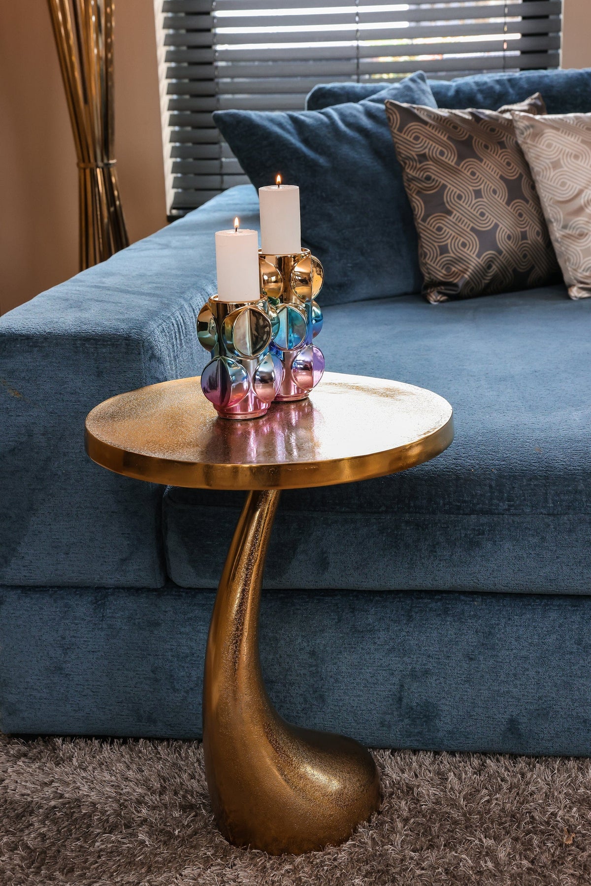 Richmond Interiors Living End table Dolphin (Gold) House of Isabella UK