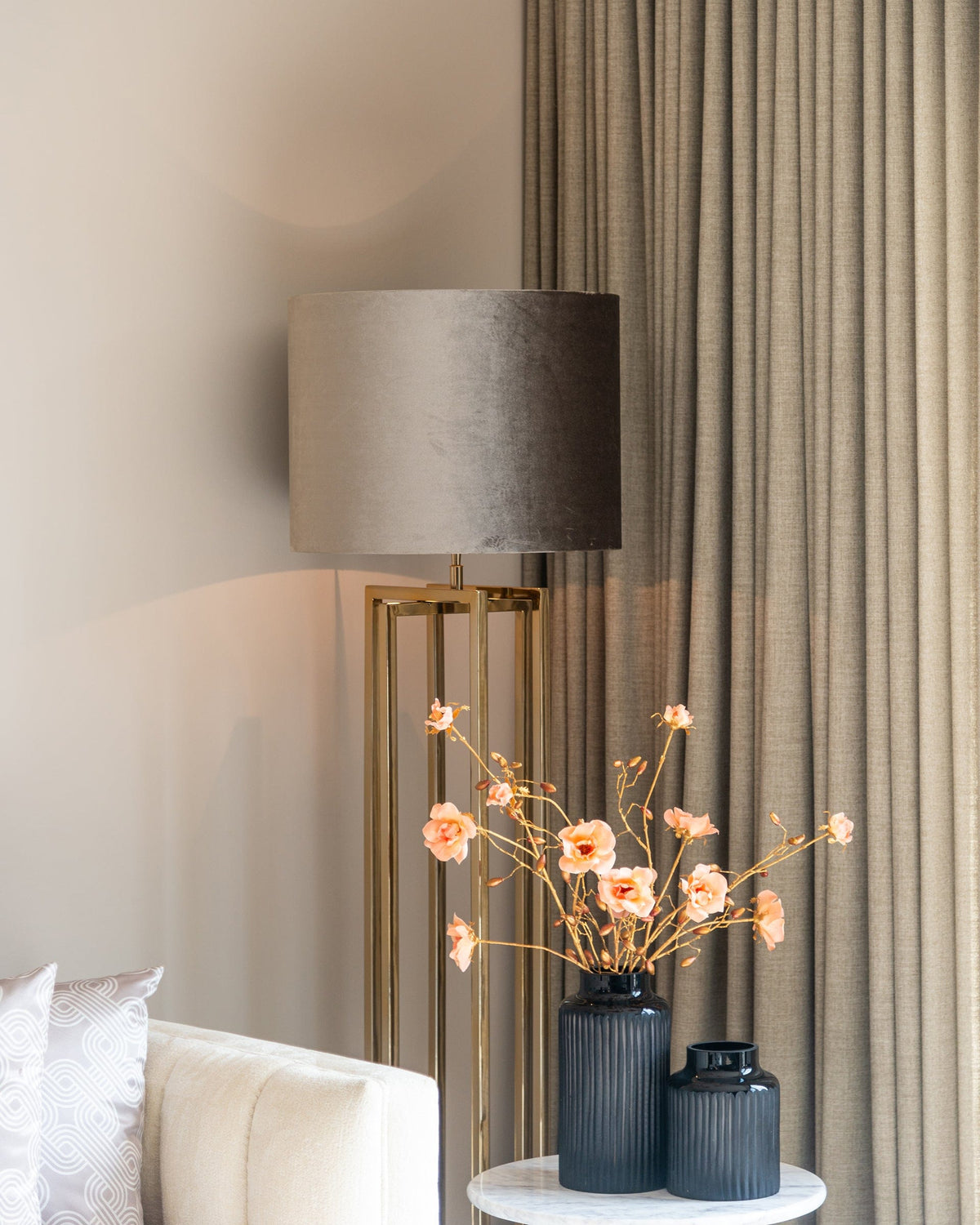 Richmond Interiors Living Side table Holmes 50Ø () House of Isabella UK