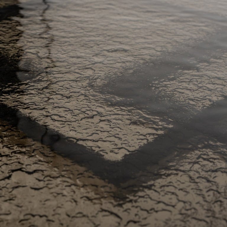 Side table Sterling.
