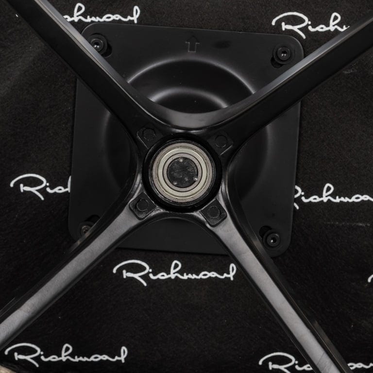 Swivel chair Cheyenne desert fusion fire retardant (FR-Fusion 109 desert).