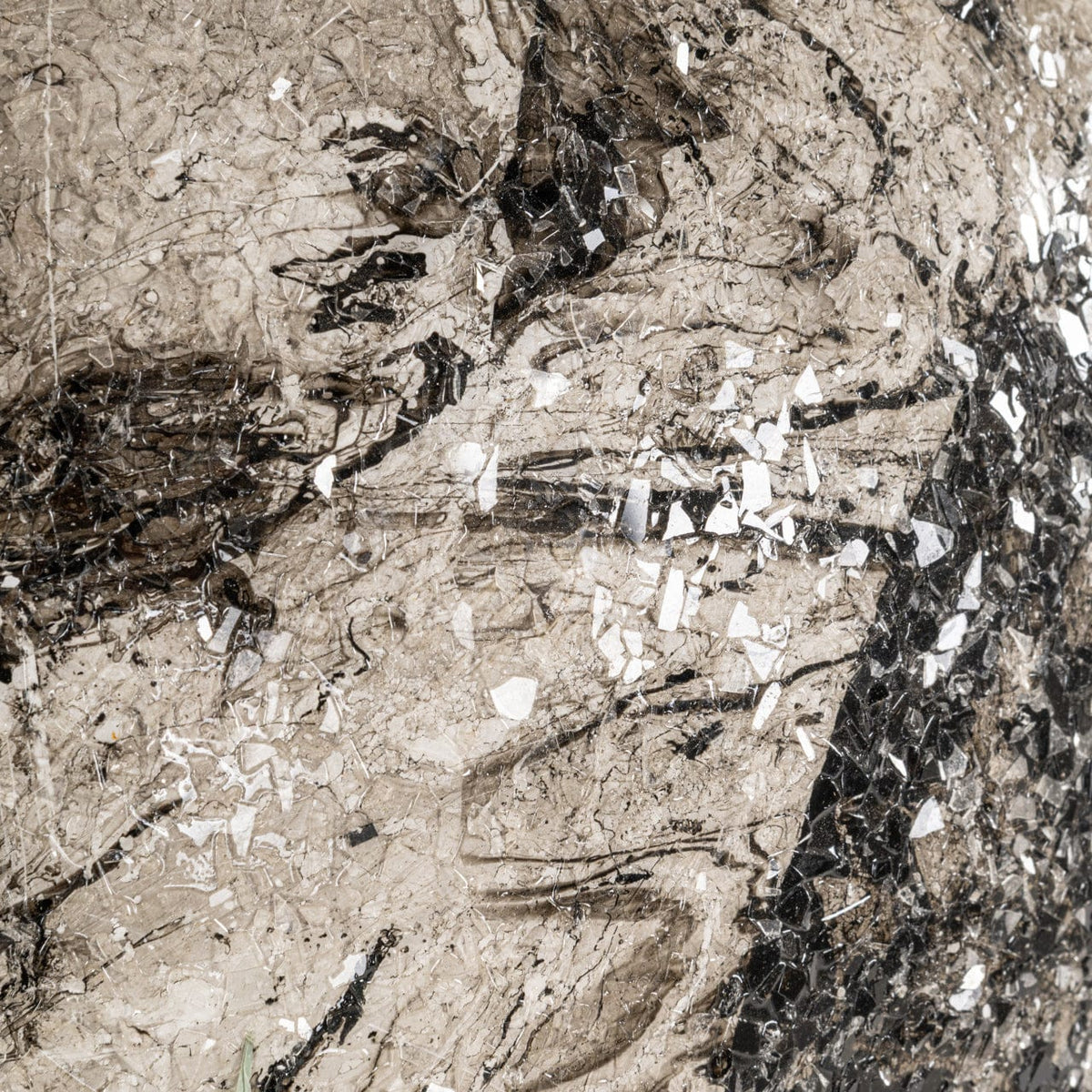 Richmond Interiors Living Vase Delisha black/white House of Isabella UK