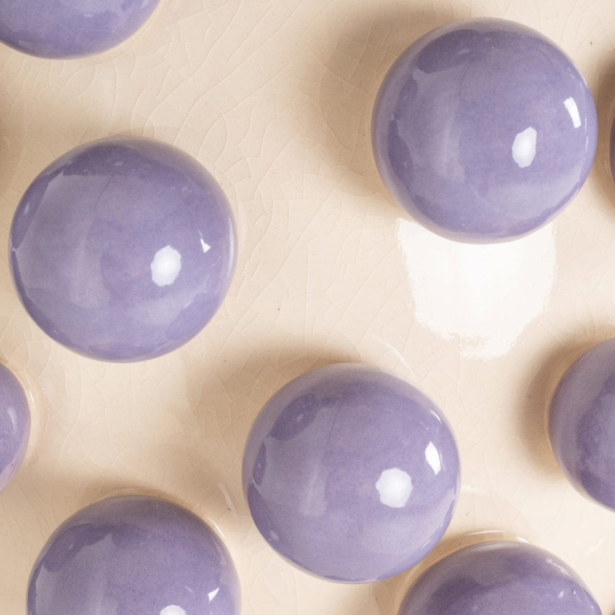 Richmond Interiors Living Vase Dotty cream House of Isabella UK