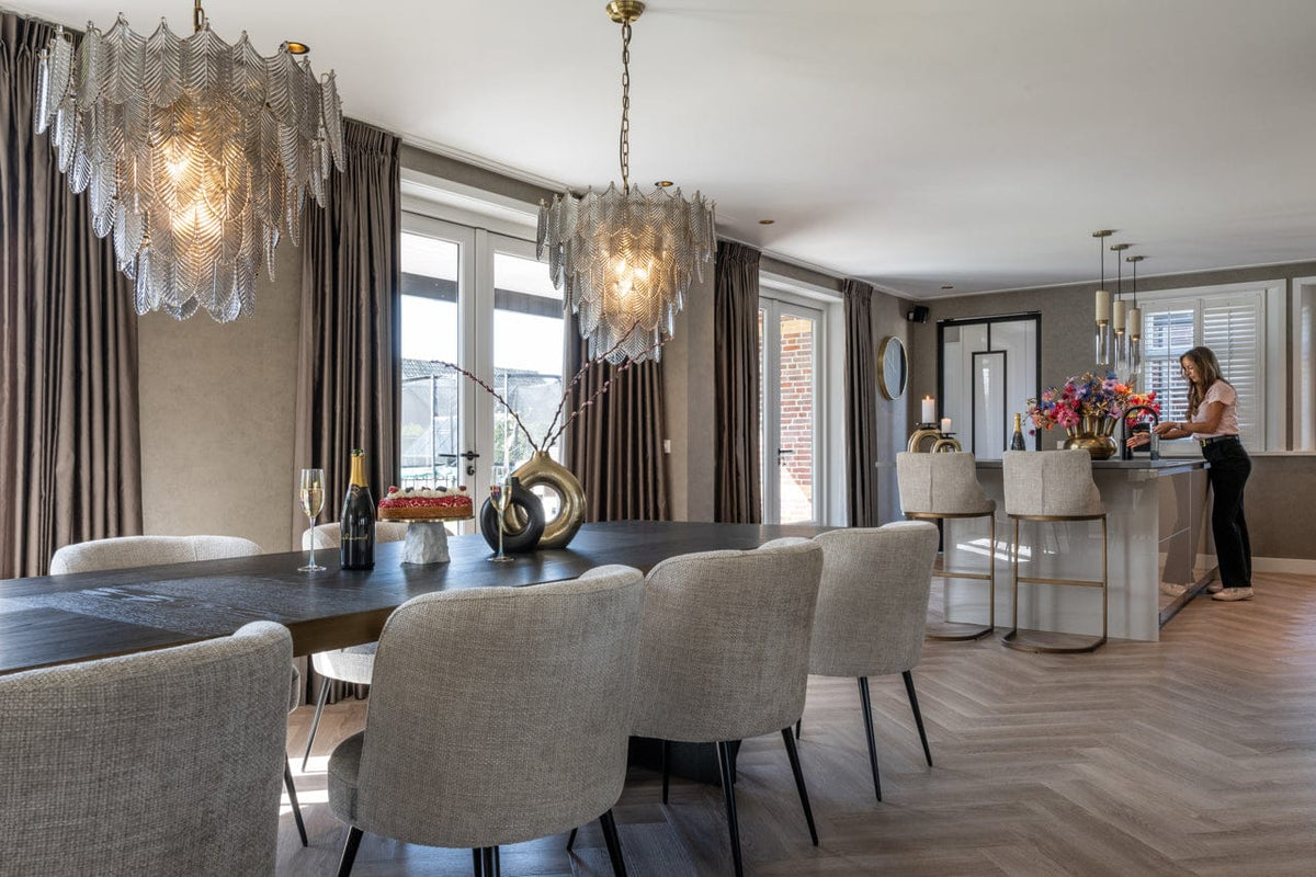 Richmond Interiors Living Vase Felice black House of Isabella UK