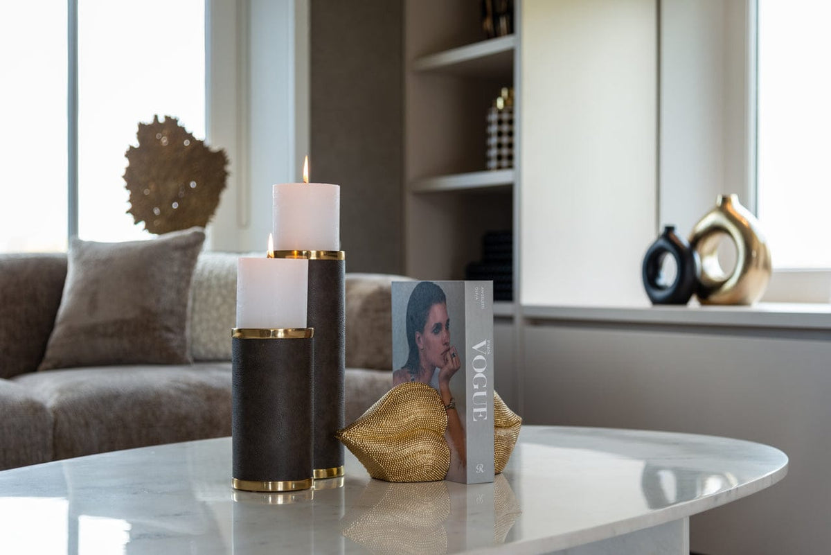 Richmond Interiors Living Vase Felice black House of Isabella UK