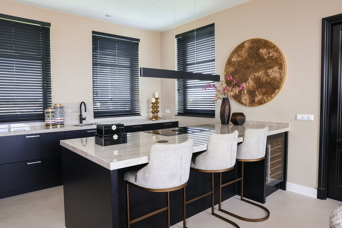 Richmond Interiors Living Vase Leora small House of Isabella UK