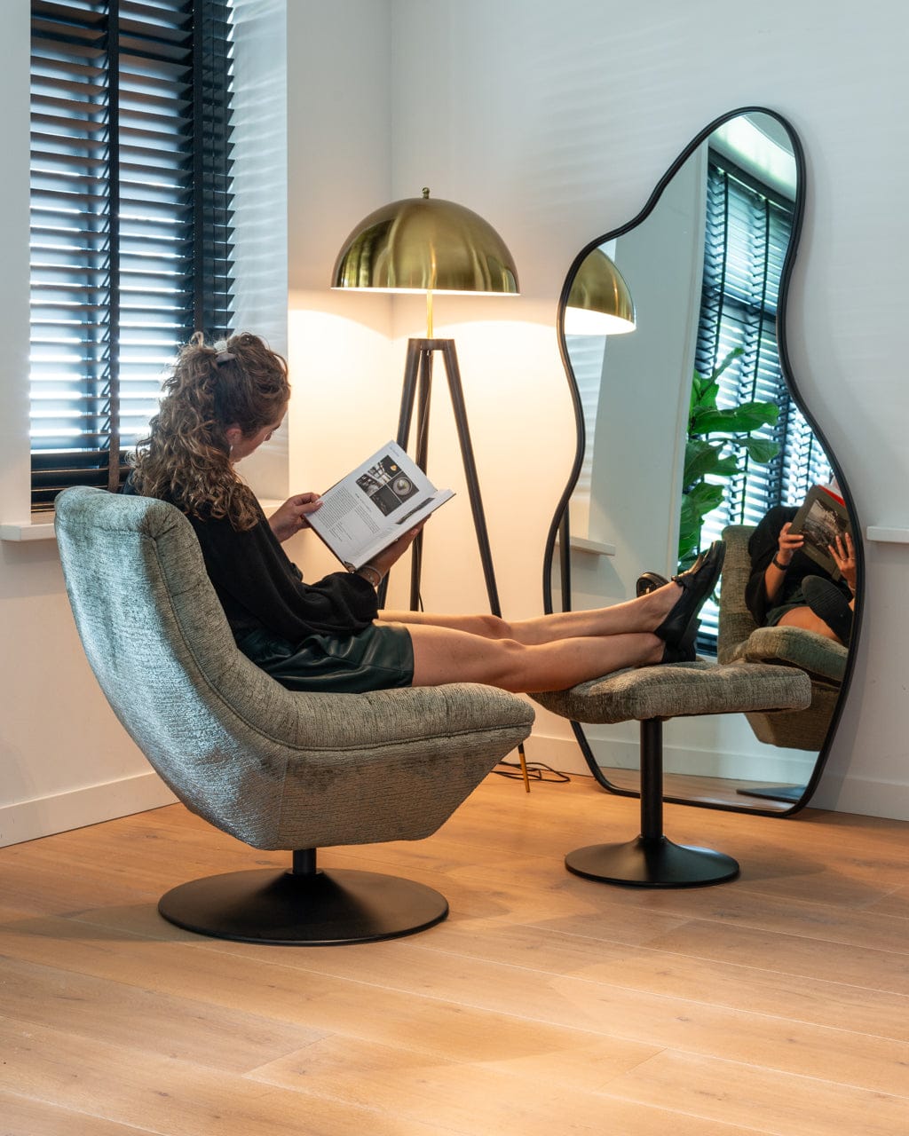 Richmond Interiors Mirrors Mirror Alton brushed gold House of Isabella UK