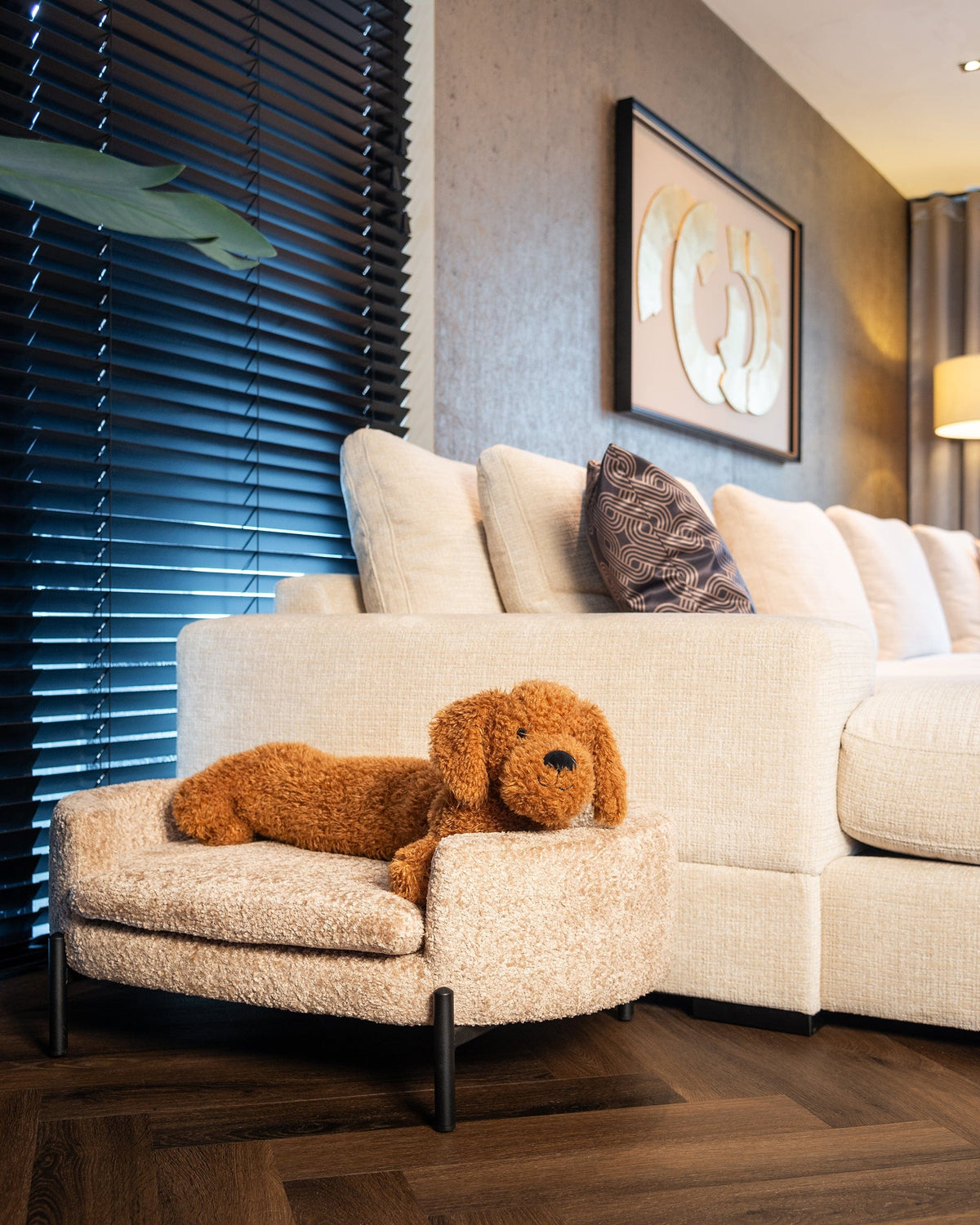 Richmond Interiors Sleeping Pet bed Dolly nature sheep (Sheep 01 nature) House of Isabella UK