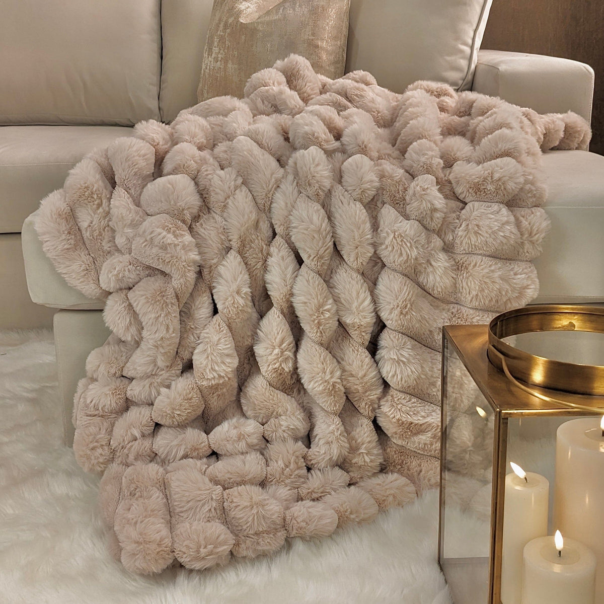 Rowen Homes Textiles Isla Oatmeal Chunky Ribbed Faux Fur Throw House of Isabella UK