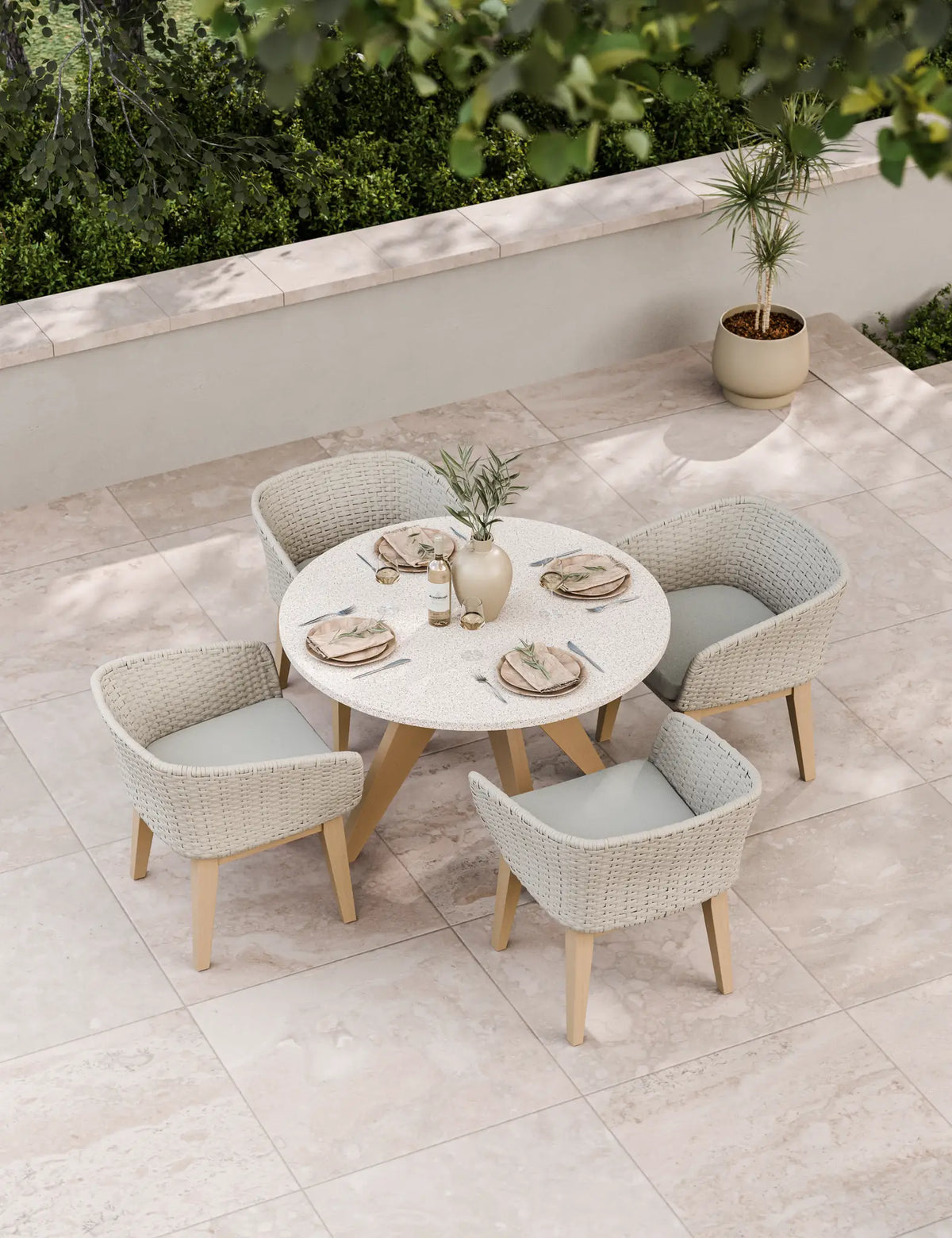 Royalcraft Outdoor Furniture Astral 4 Seater Round Terrazzo Concrete Dining Set with Eden Dusk Dining Chairs House of Isabella UK