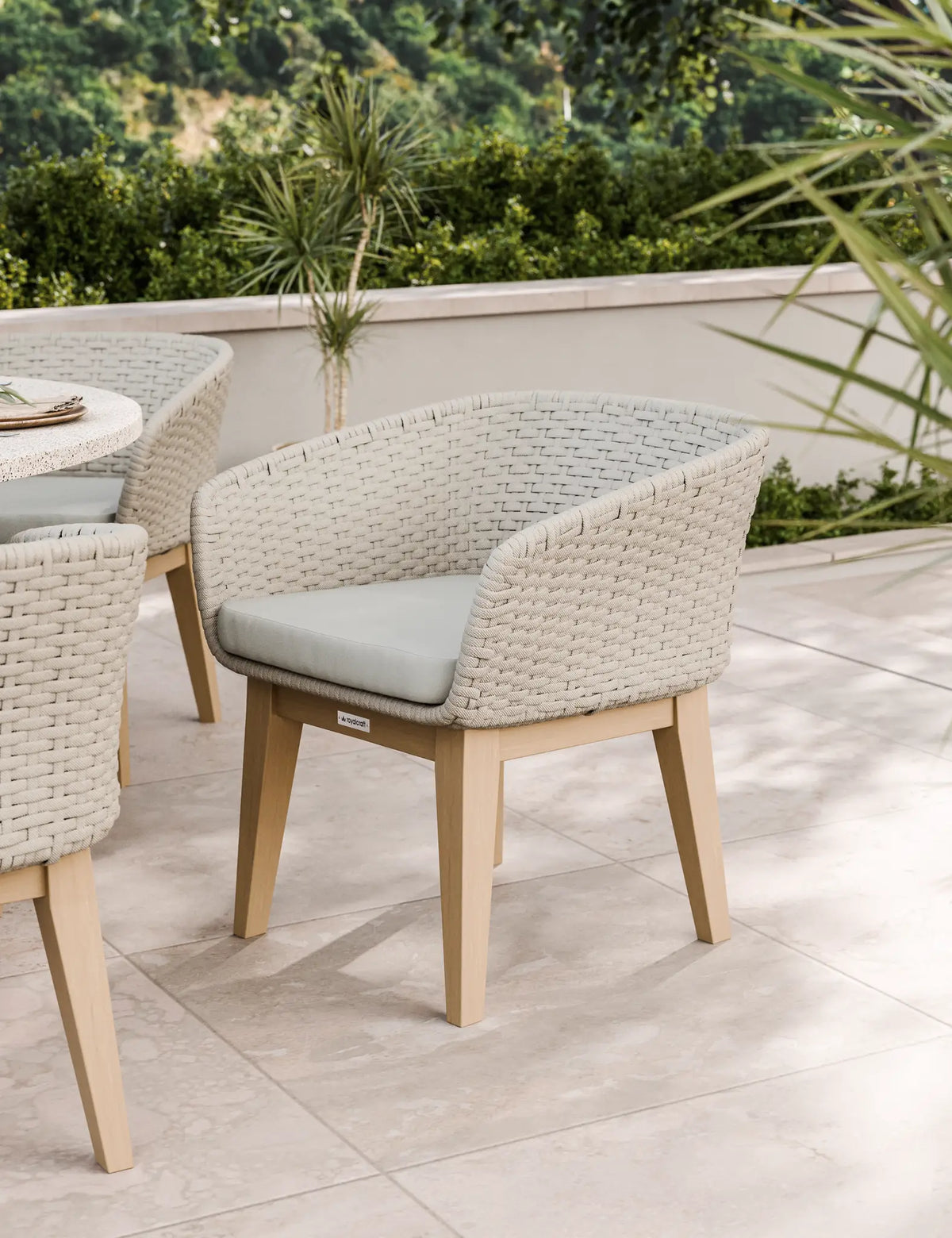 Royalcraft Outdoor Furniture Astral 6 Seater Round Terrazzo Concrete Dining Set with Eden Dusk Dining Chairs House of Isabella UK