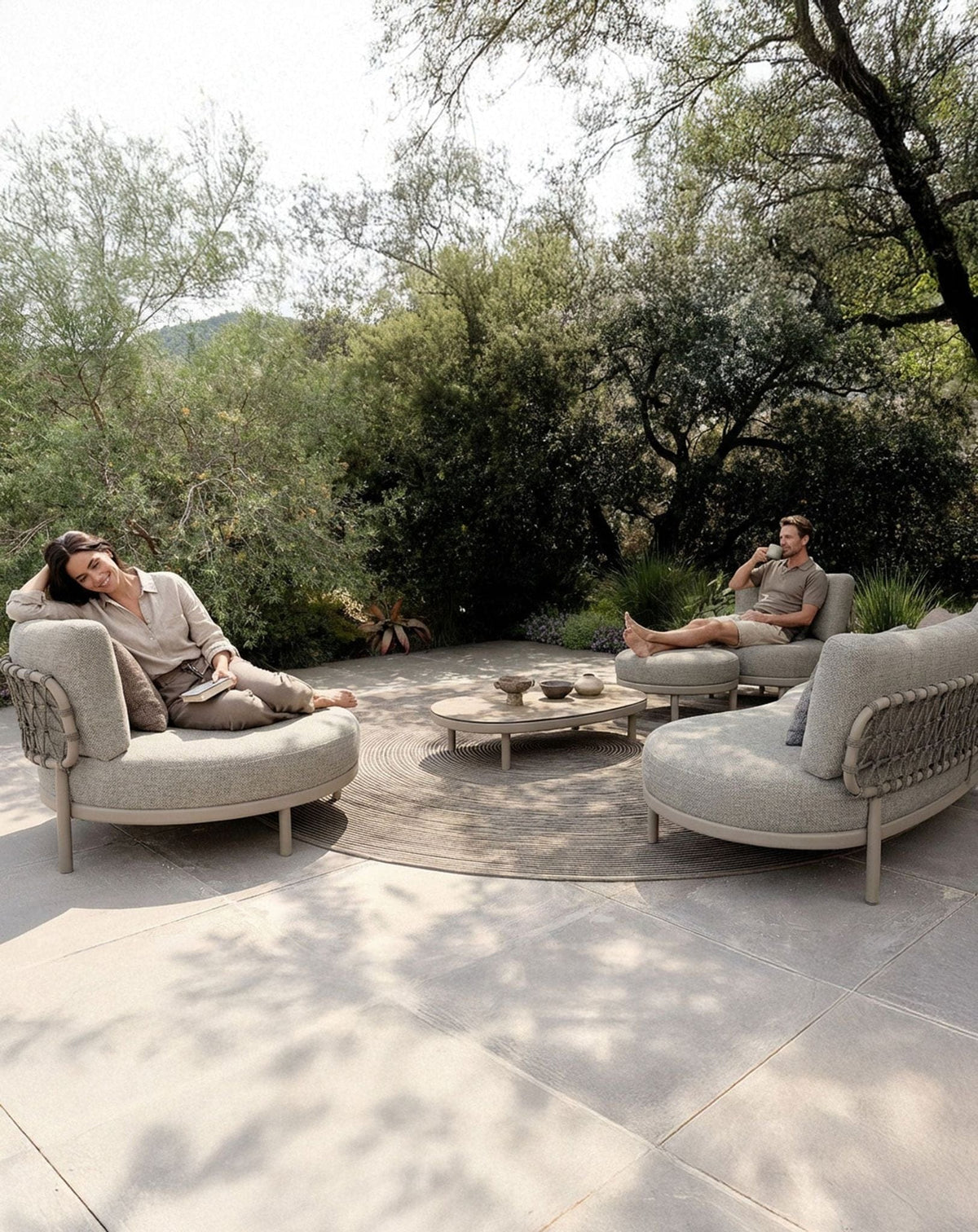 Royalcraft Outdoor Furniture KOKO 5 Seater Lounging Set with Coffee Table & Footstool House of Isabella UK
