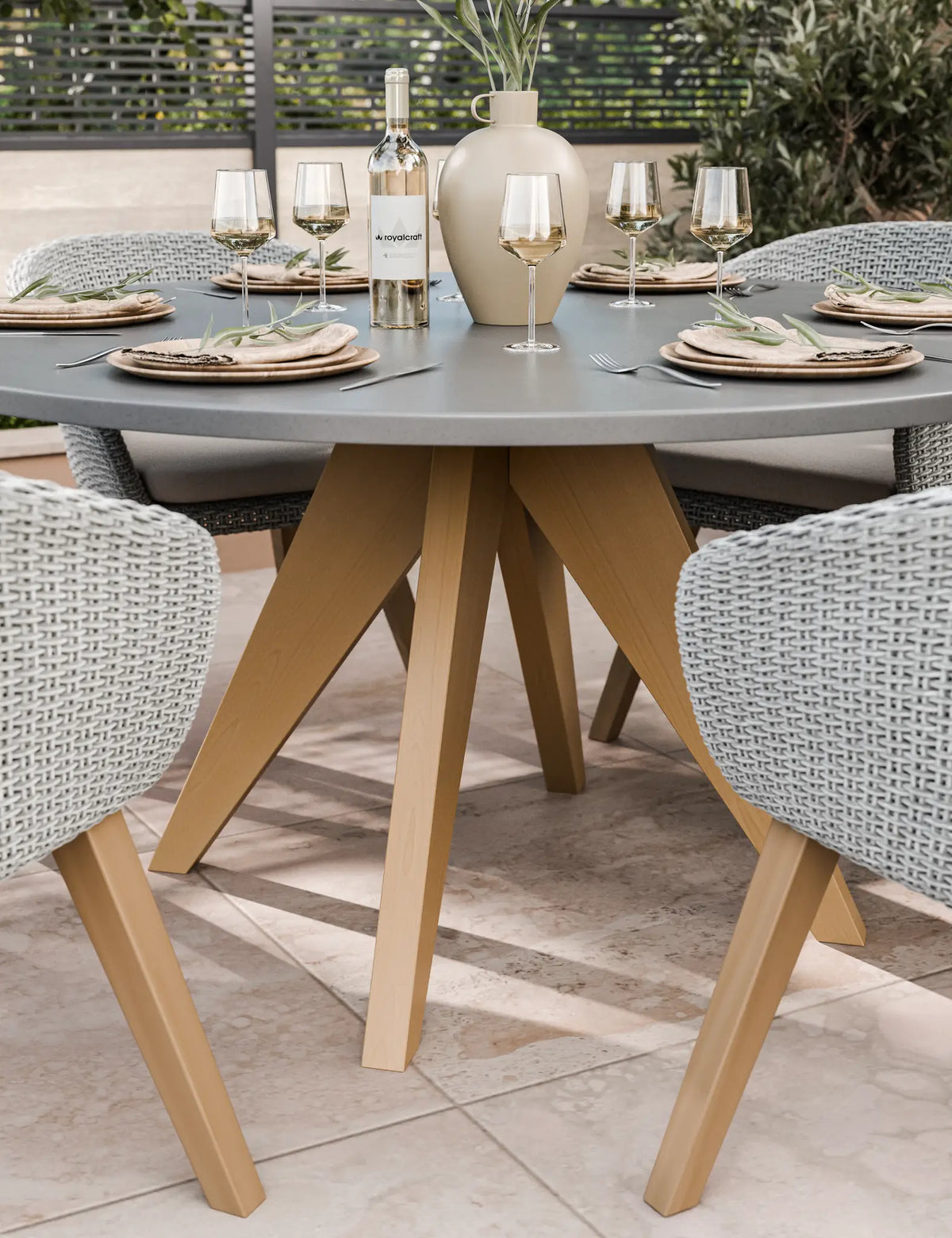 Royalcraft Outdoor Furniture Luna 4 Seater Round Concrete Dining Set with Sol Rattan Dining Chairs House of Isabella UK