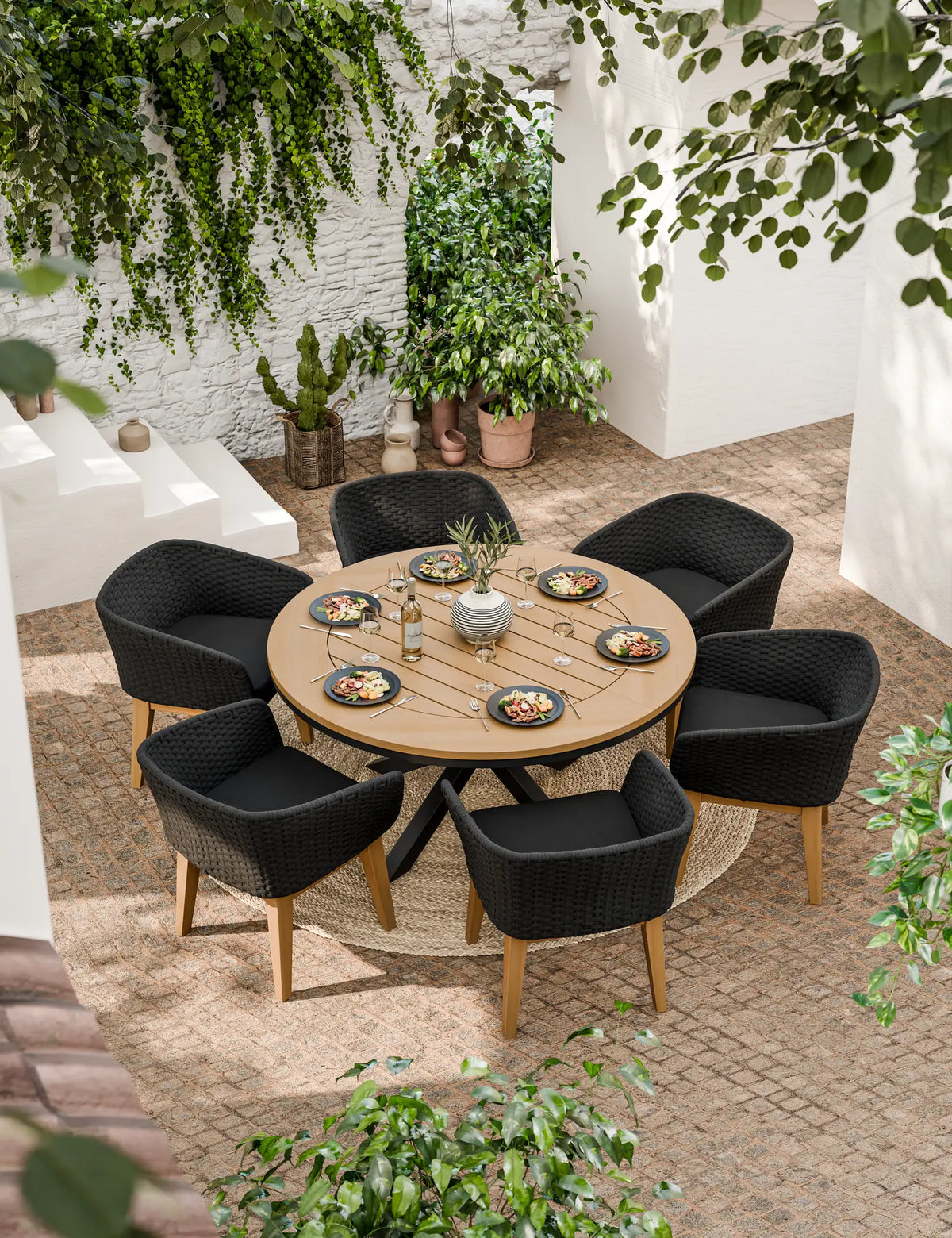 Royalcraft Outdoor Furniture Tuscany 6 Seater Round Dining Set with Eden Night Dining Chairs House of Isabella UK