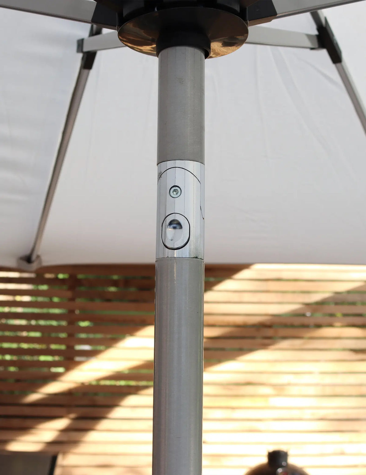 Royalcraft Parasols Crank and Tilt LED Strip Parasol - Ivory House of Isabella UK