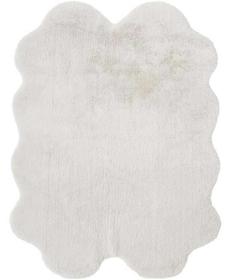 The Rugs Rugs 105X140 cm Luxury White Faux Fur Rug House of Isabella UK