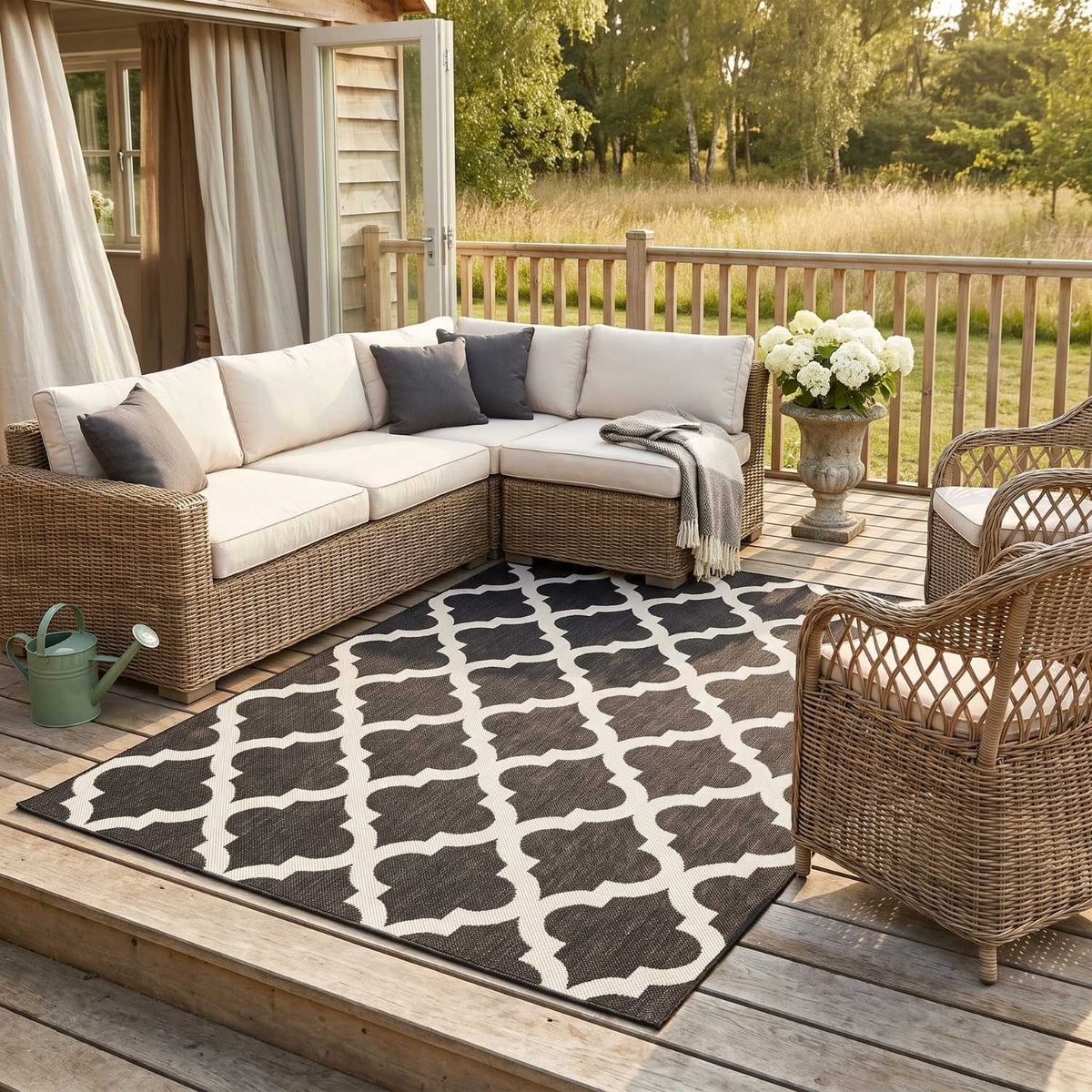 The Rugs Rugs Ecology Outdoor Rug Black | 400B House of Isabella UK