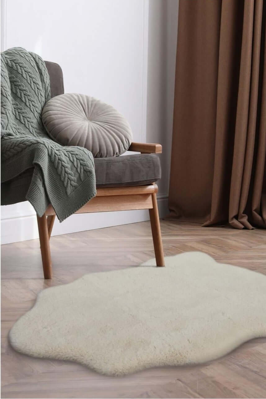 The Rugs Rugs Luxury White Faux Fur Rug House of Isabella UK