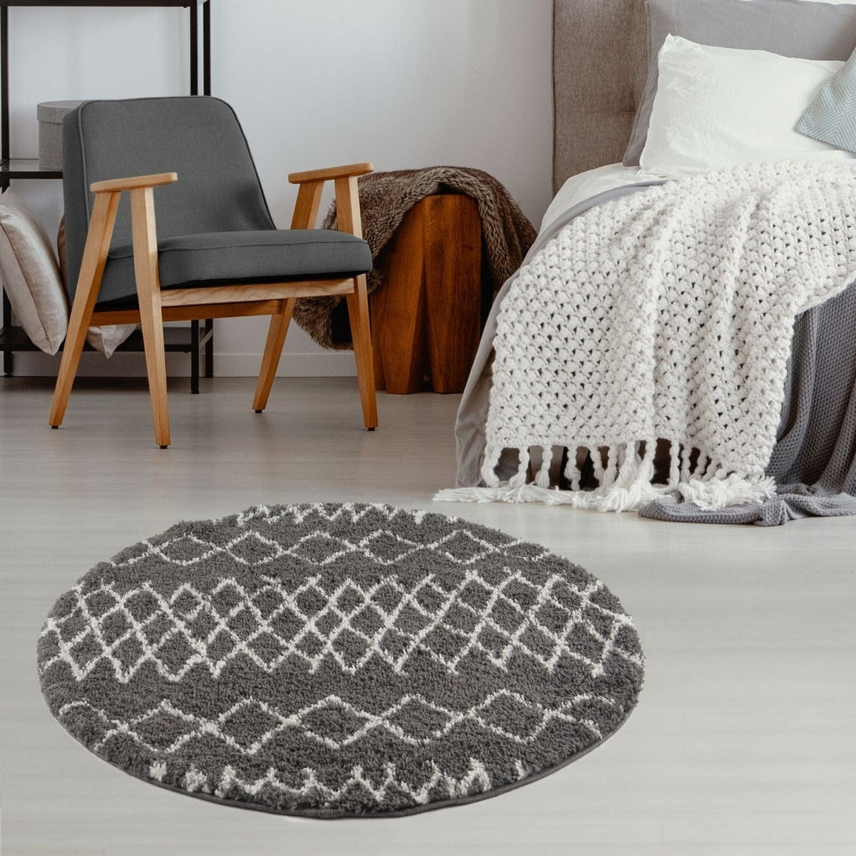 The Rugs Rugs Moroccan Dark Grey Shaggy Rug | 940 House of Isabella UK
