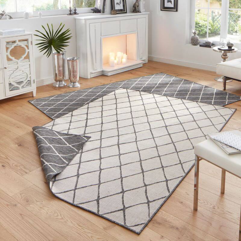 The Rugs Rugs Reversible Indoor-Outdoor Geometric Flatweave Rug House of Isabella UK
