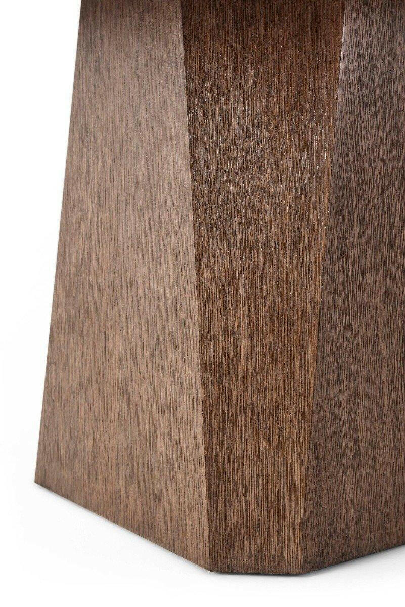 Dining Table Vicenzo in Charteris Finish.