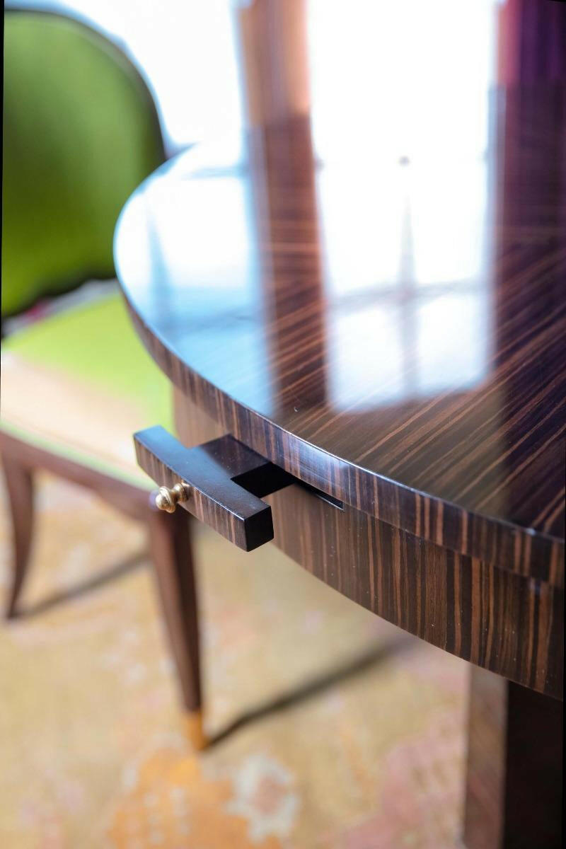 Extendable Dining Table Edward.