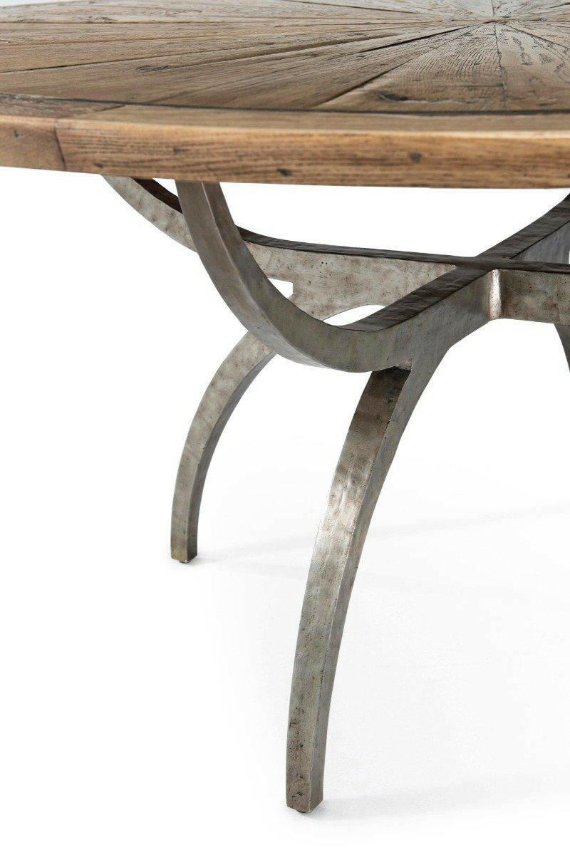 Large Round Dining Table Lagan in Echo Oak.