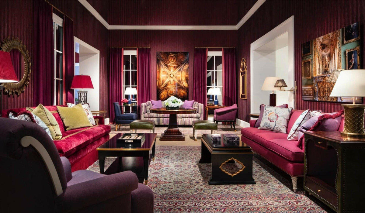 Round Dining Table Hailey.